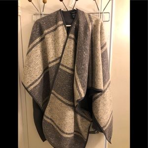 Nicole Miller Reversible Shawl/Sweater- one size